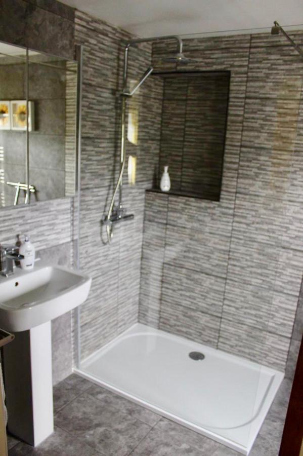 The Sun B&B Rooms Winforton Esterno foto